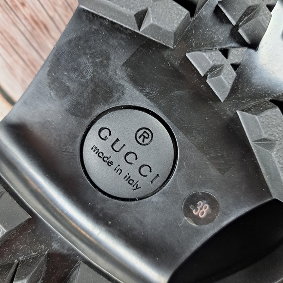 Gucci Jeanne GG Logo Chain Slip On Leather Lug Loafer Women's Sz 8 EU38 Black - Picture 12 of 13